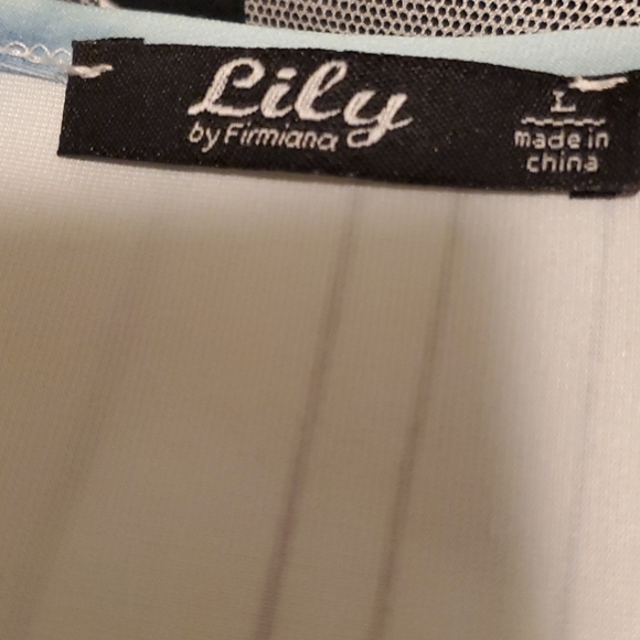 Dress - Picture 4 of 4